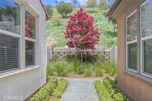 MLS #SR25164890 image #2