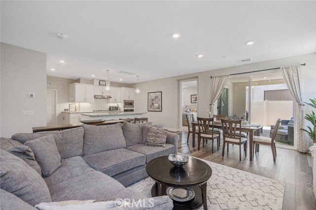 MLS #SR25164890 image #9