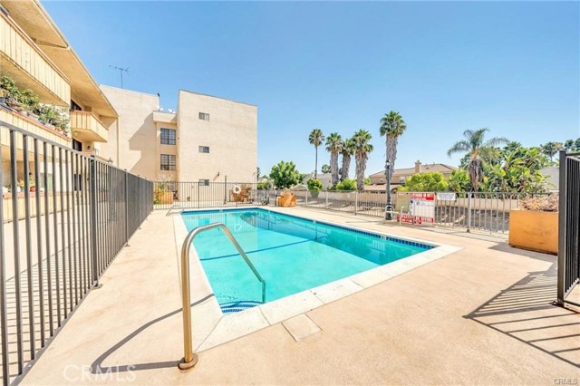 MLS #SR25164902 image #2