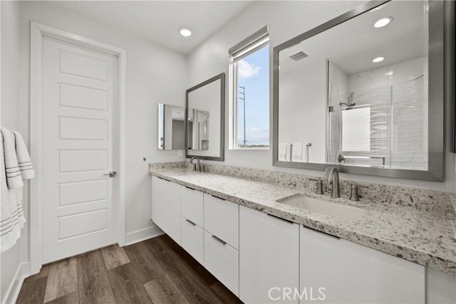 MLS #SR25165010 image #15
