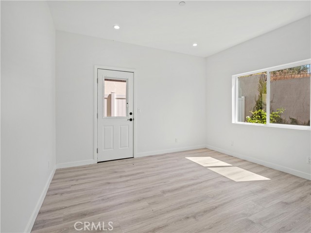 MLS #SR25165395 image #10