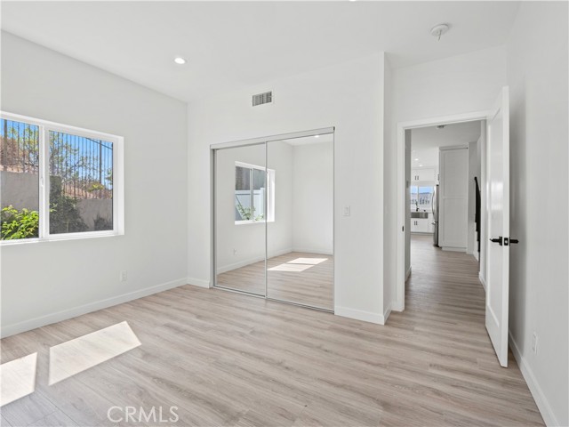 MLS #SR25165395 image #11