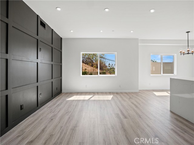 MLS #SR25165395 image #6