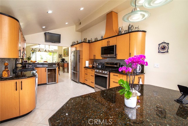 MLS #SR25165596 image #17