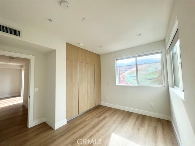 MLS #SR25165902 image #12