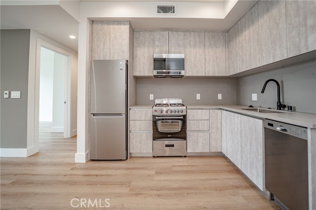 MLS #SR25165908 image #3