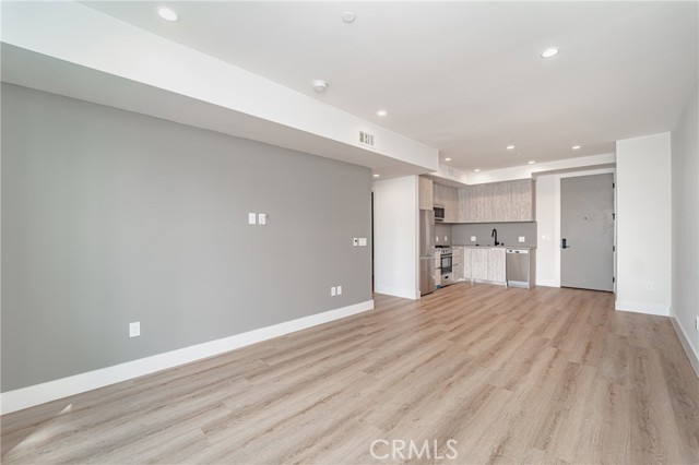 MLS #SR25165908 image #4