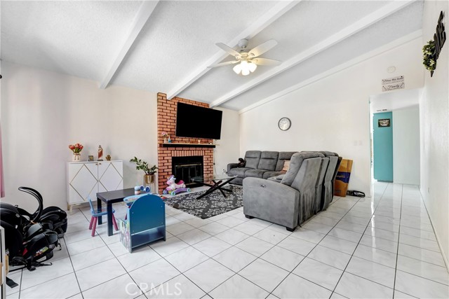 MLS #SR25165975 image #4