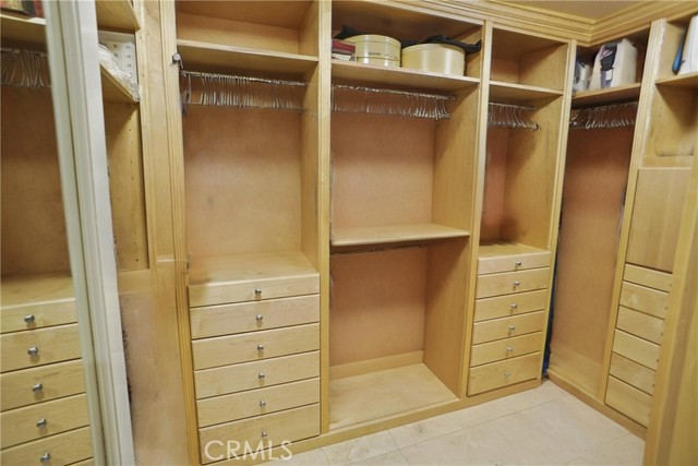 MLS #SR25166318 image #16