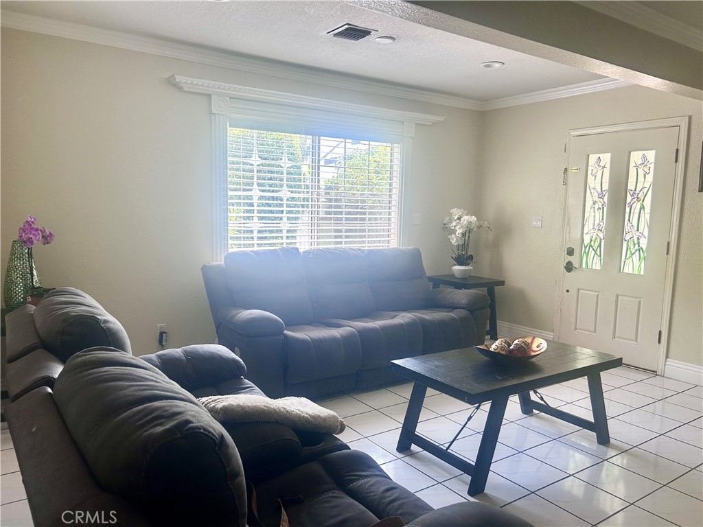 MLS #SR25166471 image #9