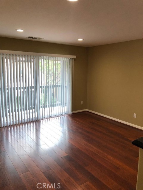 MLS #SR25167136 image #8