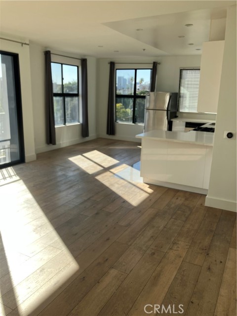 MLS #SR25167199 image #1