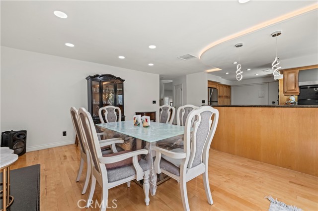 MLS #SR25167543 image #16