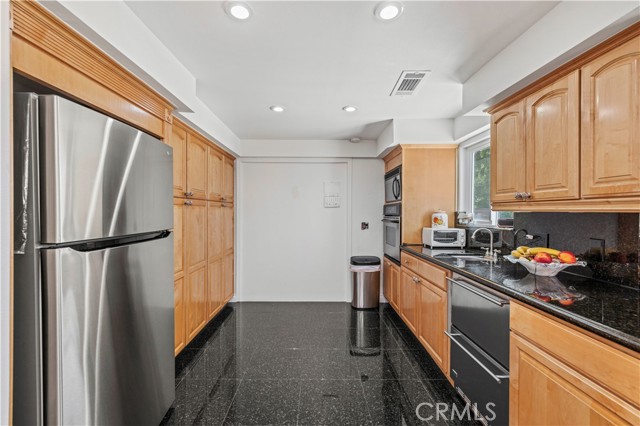 MLS #SR25167543 image #7