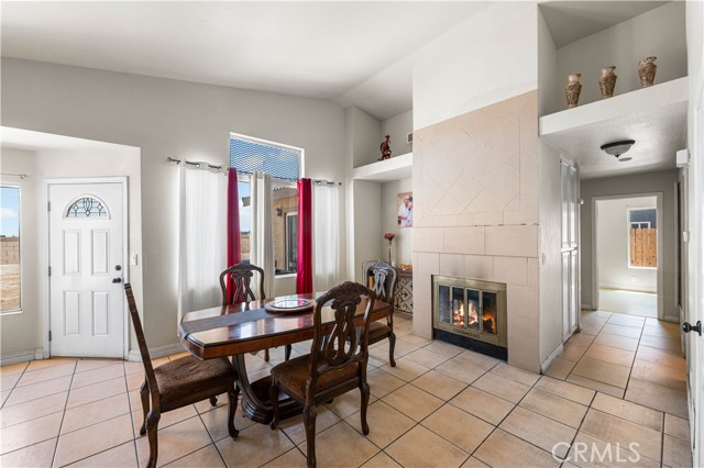 MLS #SR25167573 image #4