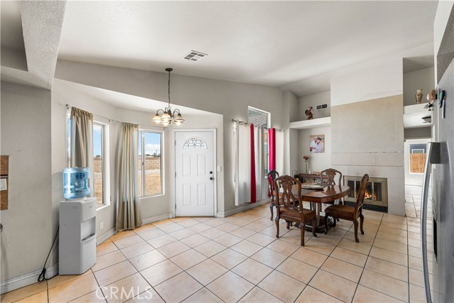 MLS #SR25167573 image #8