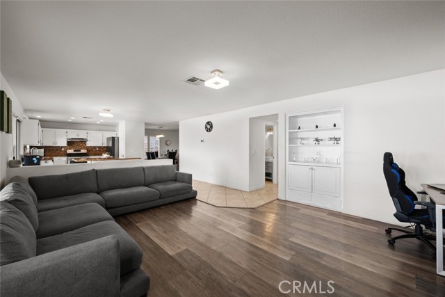 MLS #SR25167989 image #10
