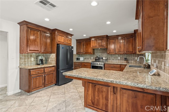 MLS #SR25168050 image #1