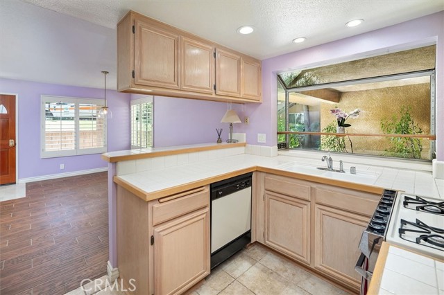 MLS #SR25168127 image #15