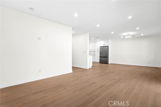 MLS #SR25168175 image #11