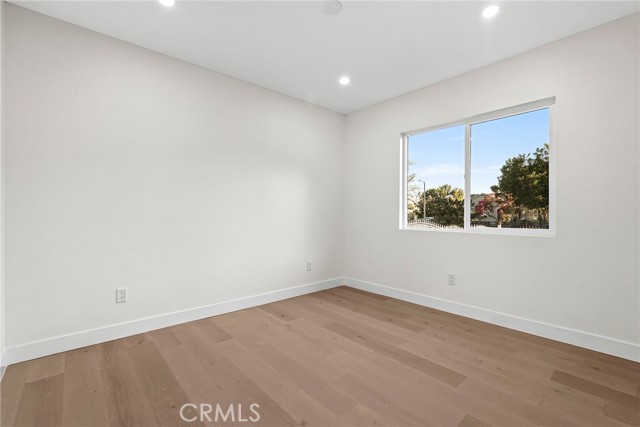 MLS #SR25168175 image #13