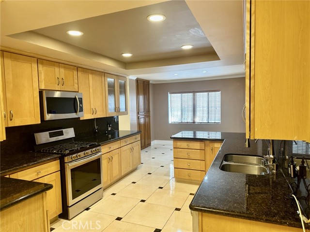 MLS #SR25168621 image #8