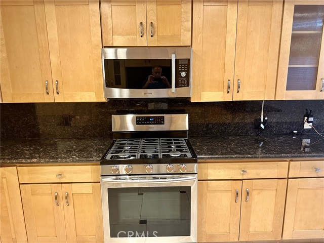 MLS #SR25168621 image #9