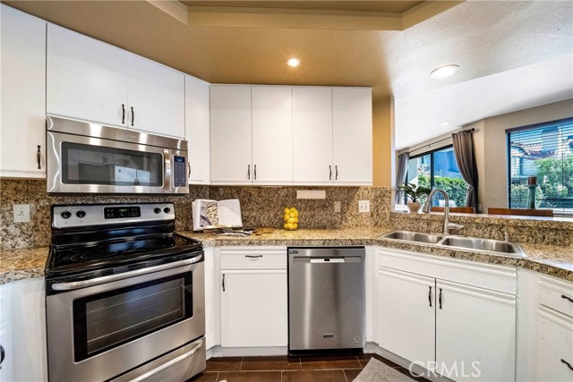 MLS #SR25169036 image #10