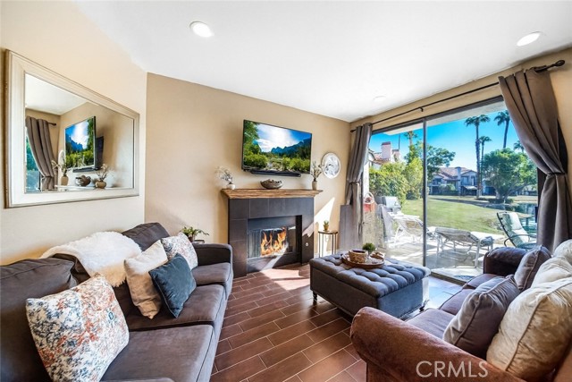 MLS #SR25169036 image #6