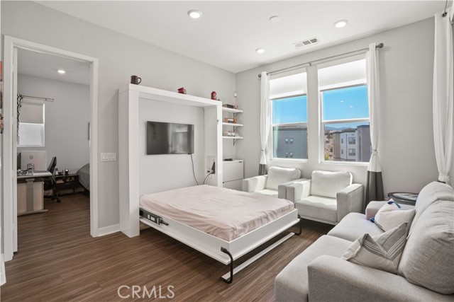 MLS #SR25169395 image #10