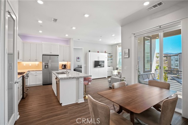 MLS #SR25169395 image #5