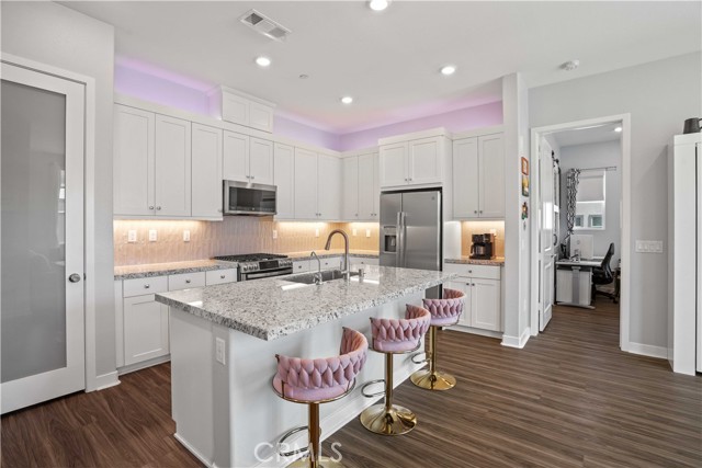 MLS #SR25169395 image #7