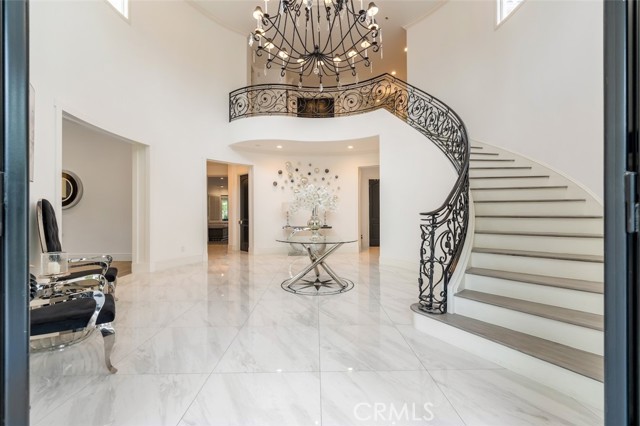 MLS #SR25169488 image #2