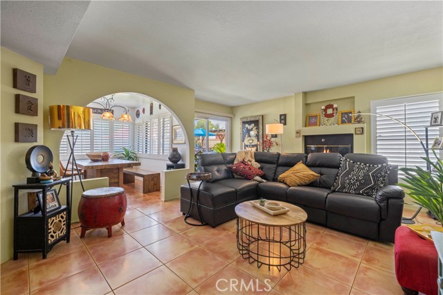 MLS #SR25169774 image #10