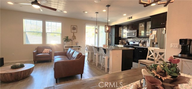 MLS #SR25169790 image #2