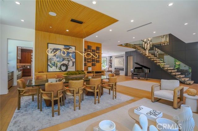 MLS #SR25170288 image #10