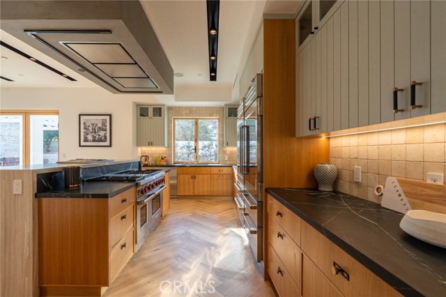 MLS #SR25170798 image #11