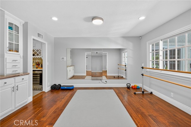 MLS #SR25170824 image #9