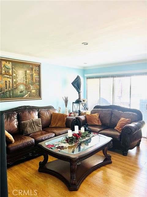 MLS #SR25170963 image #9