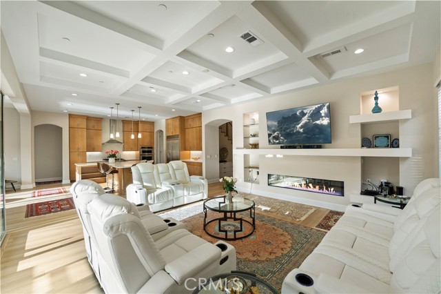 MLS #SR25171595 image #10