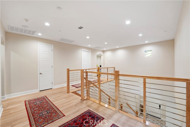 MLS #SR25171595 image #32