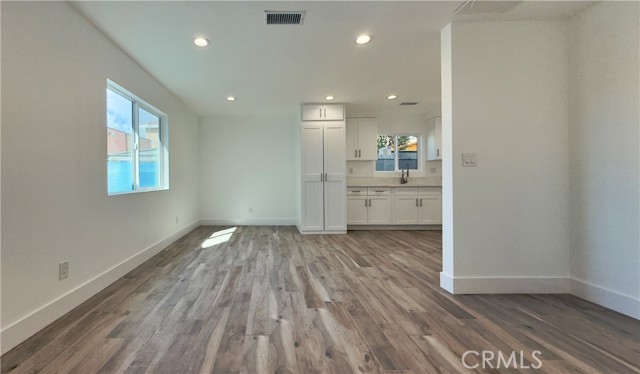 MLS #SR25171796 image #2