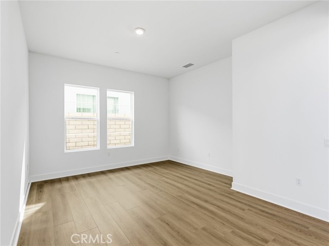 MLS #SR25172176 image #13