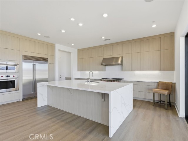 MLS #SR25172176 image #8