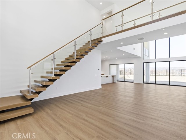 MLS #SR25172176 image #9