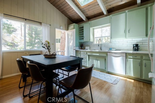 MLS #SR25172188 image #6