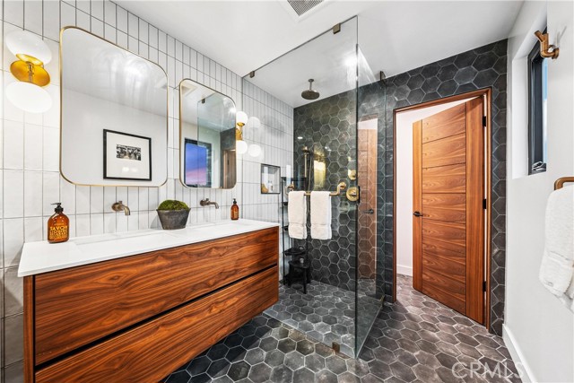 MLS #SR25172193 image #29