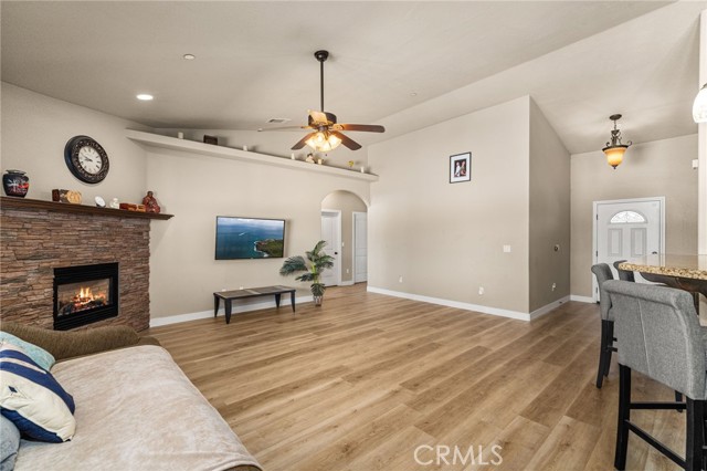 MLS #SR25172232 image #8