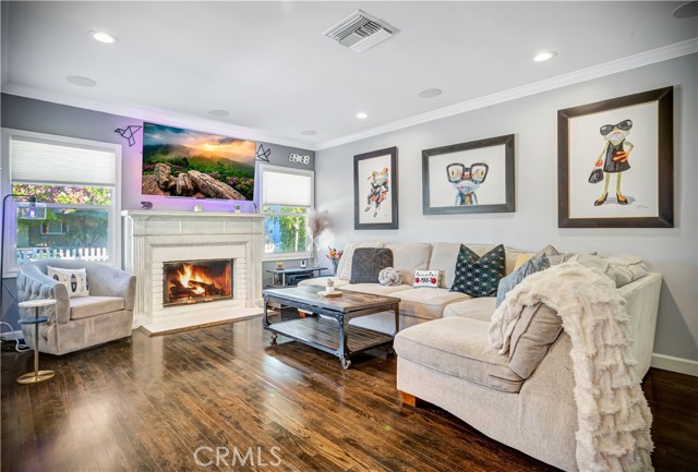 MLS #SR25172325 image #2