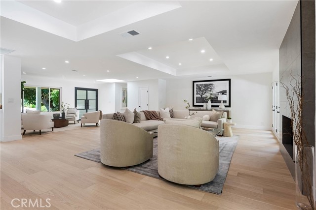 MLS #SR25173121 img 3